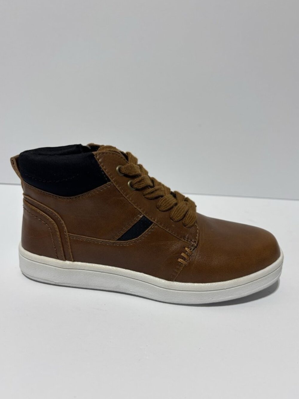 Aldo Big Kids’ Falella Cognac Sneakers, Boys’ Size 3 M